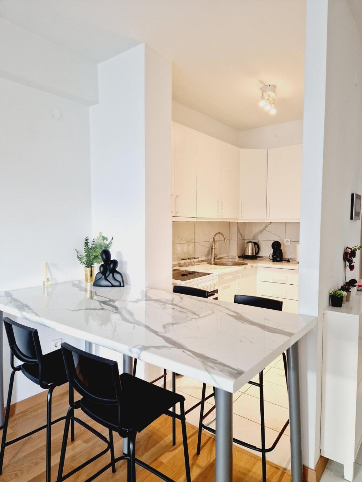 Kamche Lux Apartment Skopje Bagian luar foto