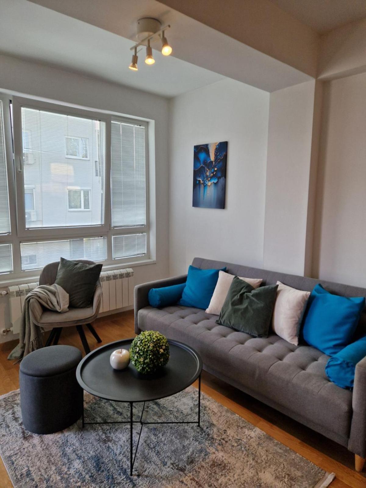 Kamche Lux Apartment Skopje Bagian luar foto