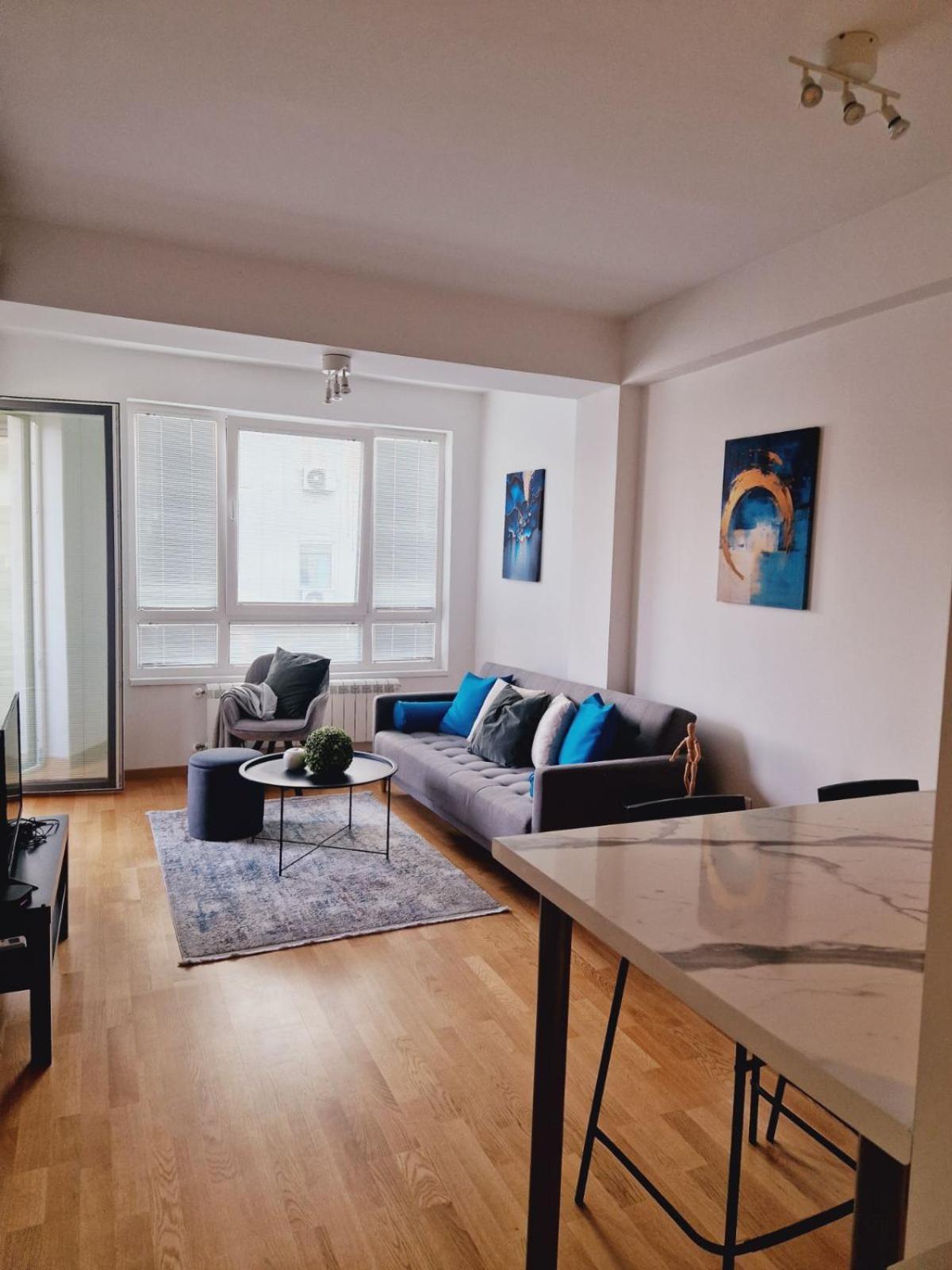 Kamche Lux Apartment Skopje Bagian luar foto