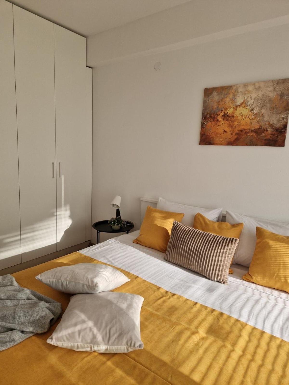 Kamche Lux Apartment Skopje Bagian luar foto